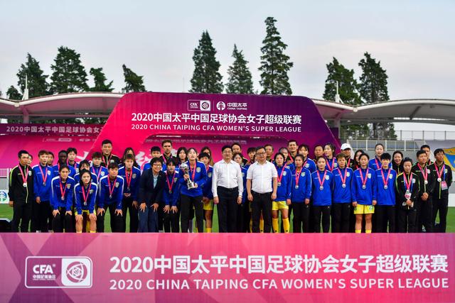 毛家传闻中的百岁老人：真相与事实辨析